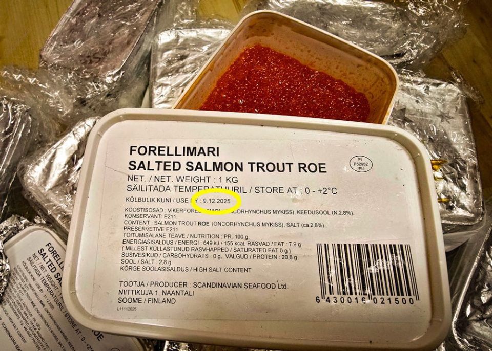 Десятки килограммов просроченной икры и филе изъяли приднестровские таможенники у контрабандиста