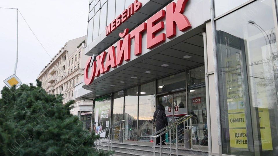 МВД о ситуации с «Хайтеком»: «Факт уклонения от уплаты налогов подтвердился. Когда магазины и рестораны снова откроют – зависит от руководства компаний»