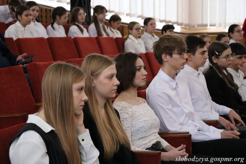 � ���� ����������� ��� � ��������� ���������� ������������� �������� ��������� ����������