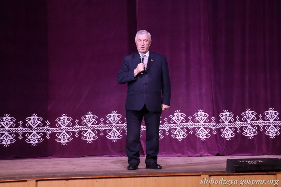 ���� ���������� ��� �������� ������� ����� � ������������� ������������� �� �������������� ������