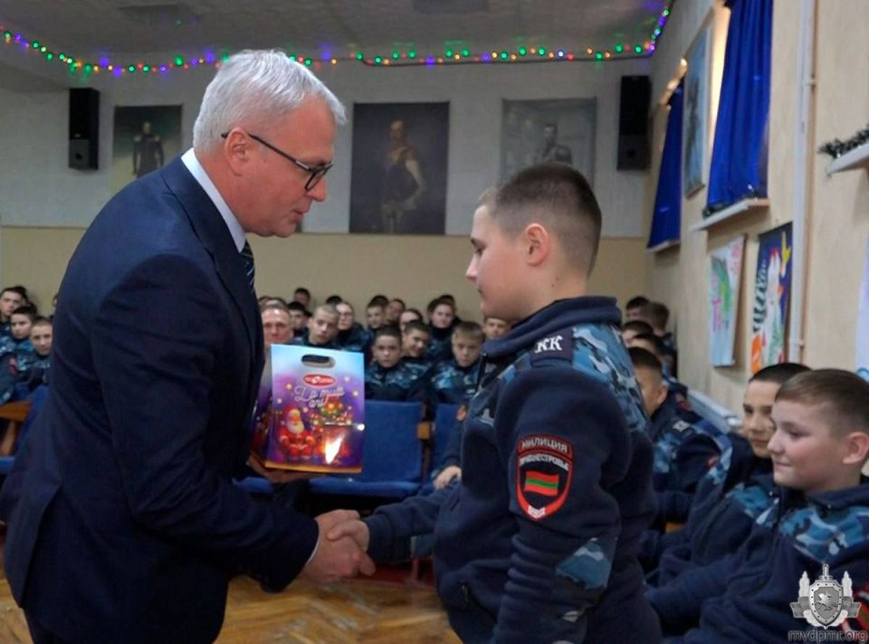 Дружба побеждает. Новый год в РКК Дружба побеждает. Новый год в РКК