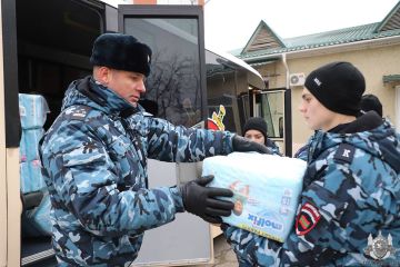 Малышей Республиканского Дома ребёнка поздравили преподаватели, курсанты и студенты Тираспольского юридического института МВД
