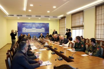 �35 ��� �������� ����������� �����������: �����������, ����������, ������������