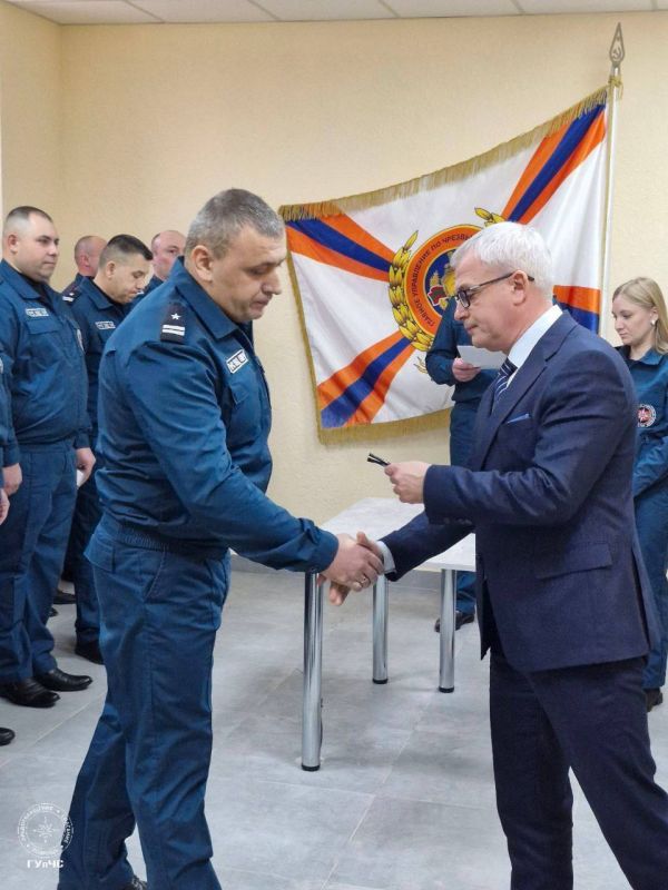 Торжественное мероприятие к 17-летию Главного управления по чрезвычайным ситуациям МВД ПМР и Дню спасателя Торжественное мероприятие к 17-летию Главного управления по чрезвычайным ситуациям МВД ПМР и Дню спасателя