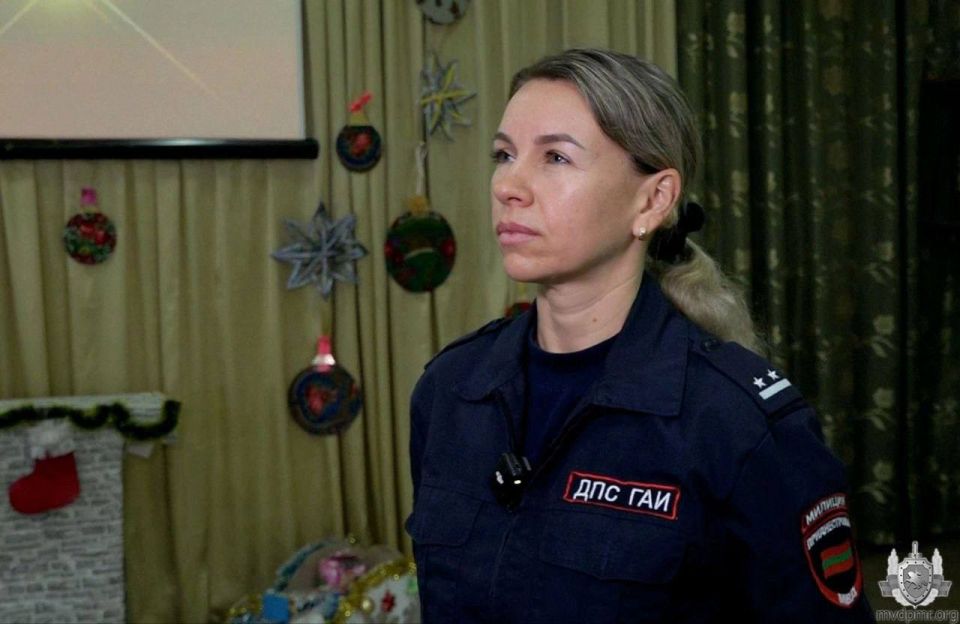 Детям о правилах безопасности на дорогах Детям о правилах безопасности на дорогах