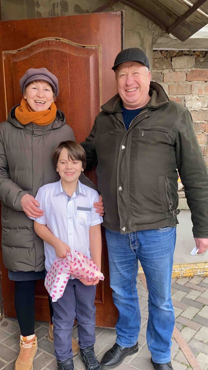 Добровольными помощниками главного новогоднего волшебника в исполнении желаний приднестровских мальчиков и девочек стали в этом году представители разных профессий и поколений Добровольными помощниками главного новогоднего волшебника в исполнении желаний приднестровских мальчиков и девочек стали в этом году представители разных профессий и поколений