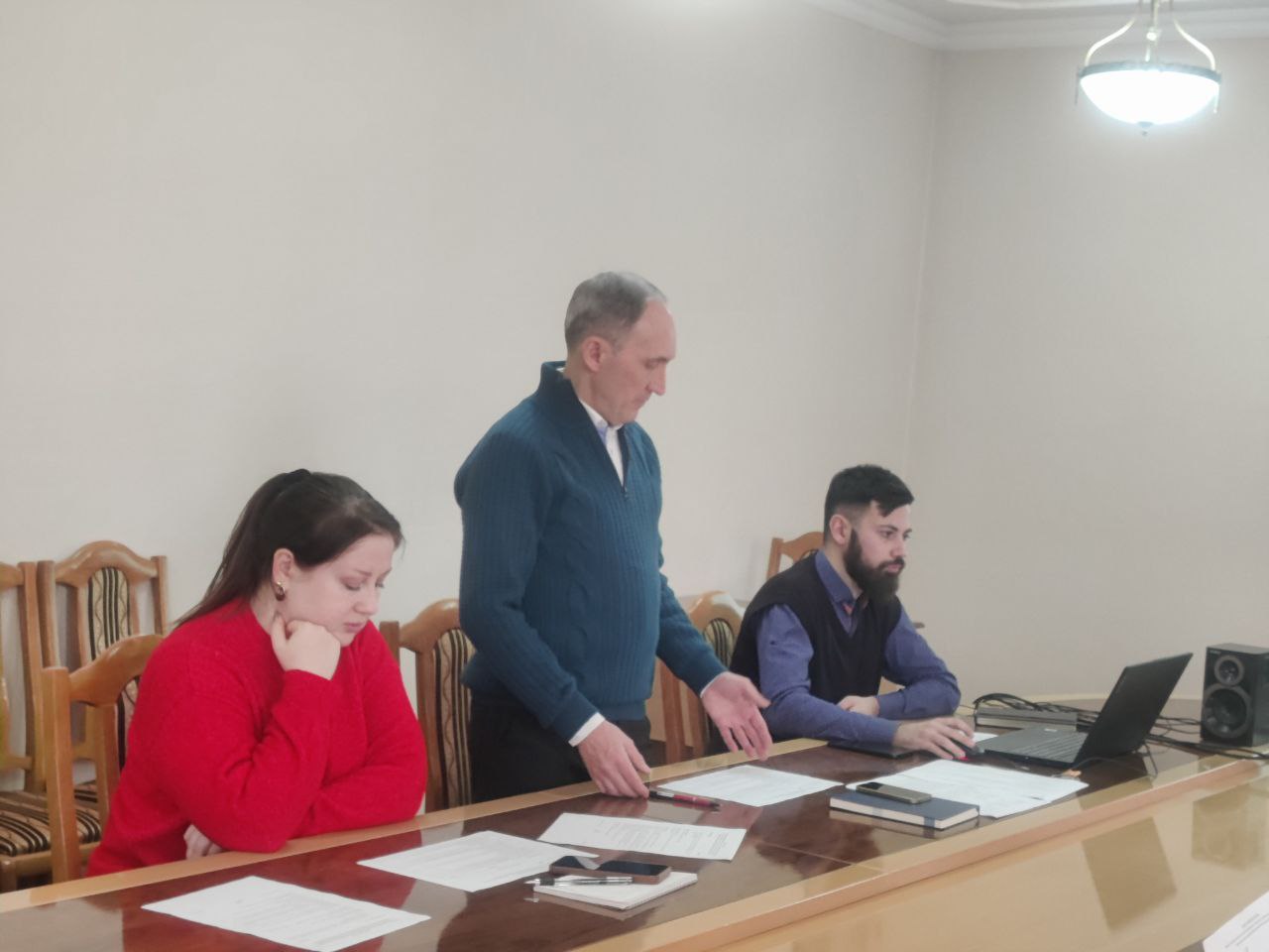 В госадминистрации Бендер прошло заседание конкурсной комиссии по подведению итогов городского этапа Республиканского конкурса на лучшее новогоднее и рождественское оформление В госадминистрации Бендер прошло заседание конкурсной комиссии по подведению итогов городского этапа Республиканского конкурса на лучшее новогоднее и рождественское оформление