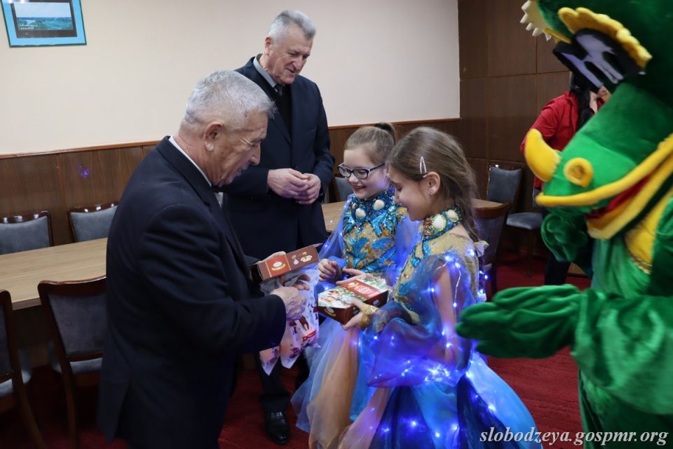 ���������� ���������� ��������� ���� �������� ���������� ����� � ����������� ����� �����