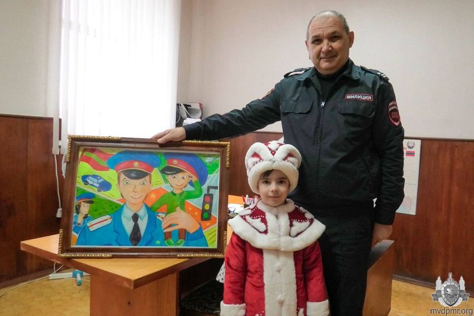 Новогодние поздравления милиционерам Новогодние поздравления милиционерам