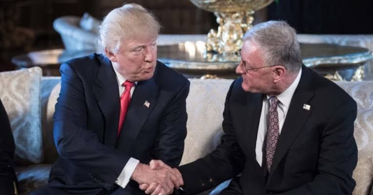 Трамп назвал Келлога идиотом из-за его слов о мужественности Зеленского, пишет газета NYT со ссылкой на источники