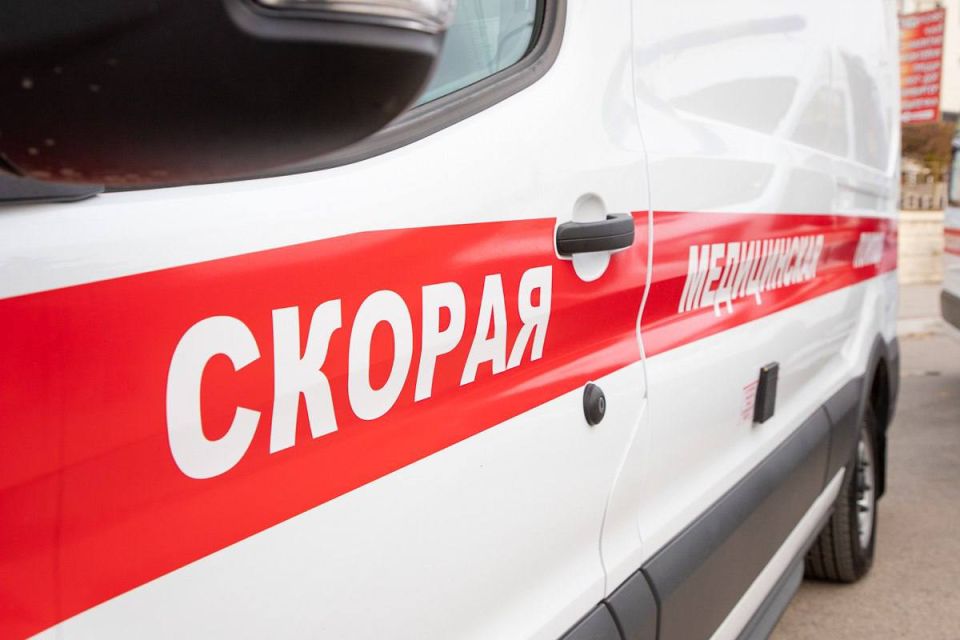 В Дубоссарах 30-летний мужчина упал с балкона пятого этажа и остался жив