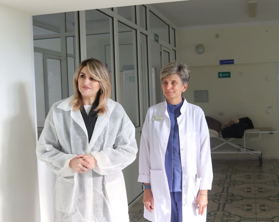 Детские врачи переехали. Теперь детские специалисты ведут приём на первом этаже Центра репродуктивного здоровья и планирования семьи по Свердлова