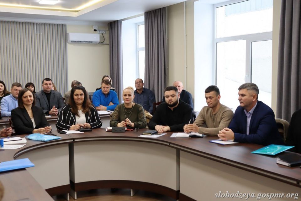 ������� ������� ����� ������ ��������� � ������� �������� � ���������� ������������� � ���������� �������