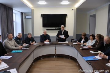 ������� ������� ����� ������ ��������� � ������� �������� � ���������� ������������� � ���������� �������