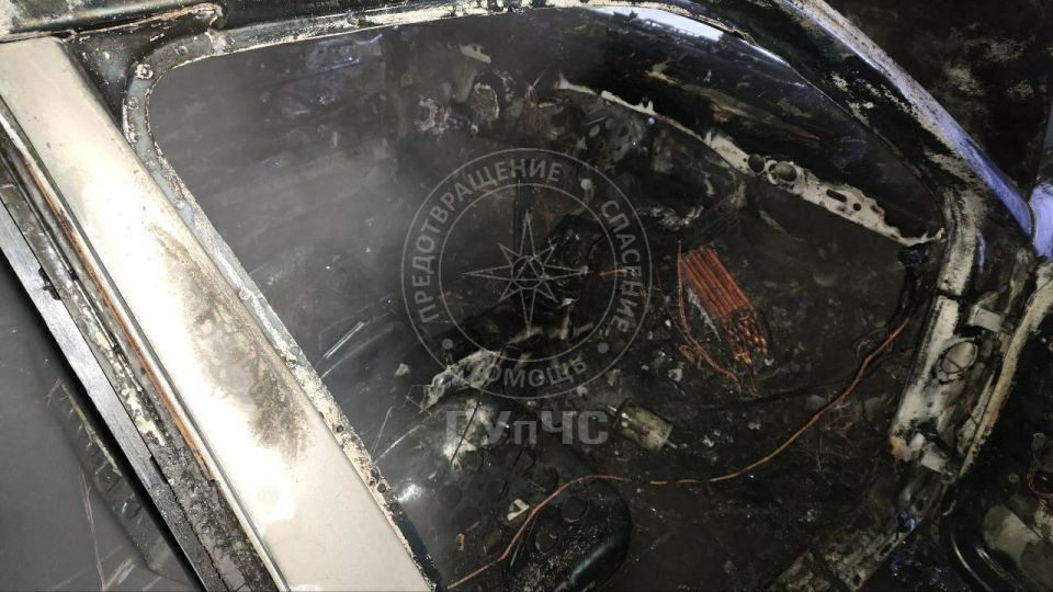 В СЕВЕРИНОВКЕ СГОРЕЛ ФОЛЬКСВАГЕН В СЕВЕРИНОВКЕ СГОРЕЛ ФОЛЬКСВАГЕН