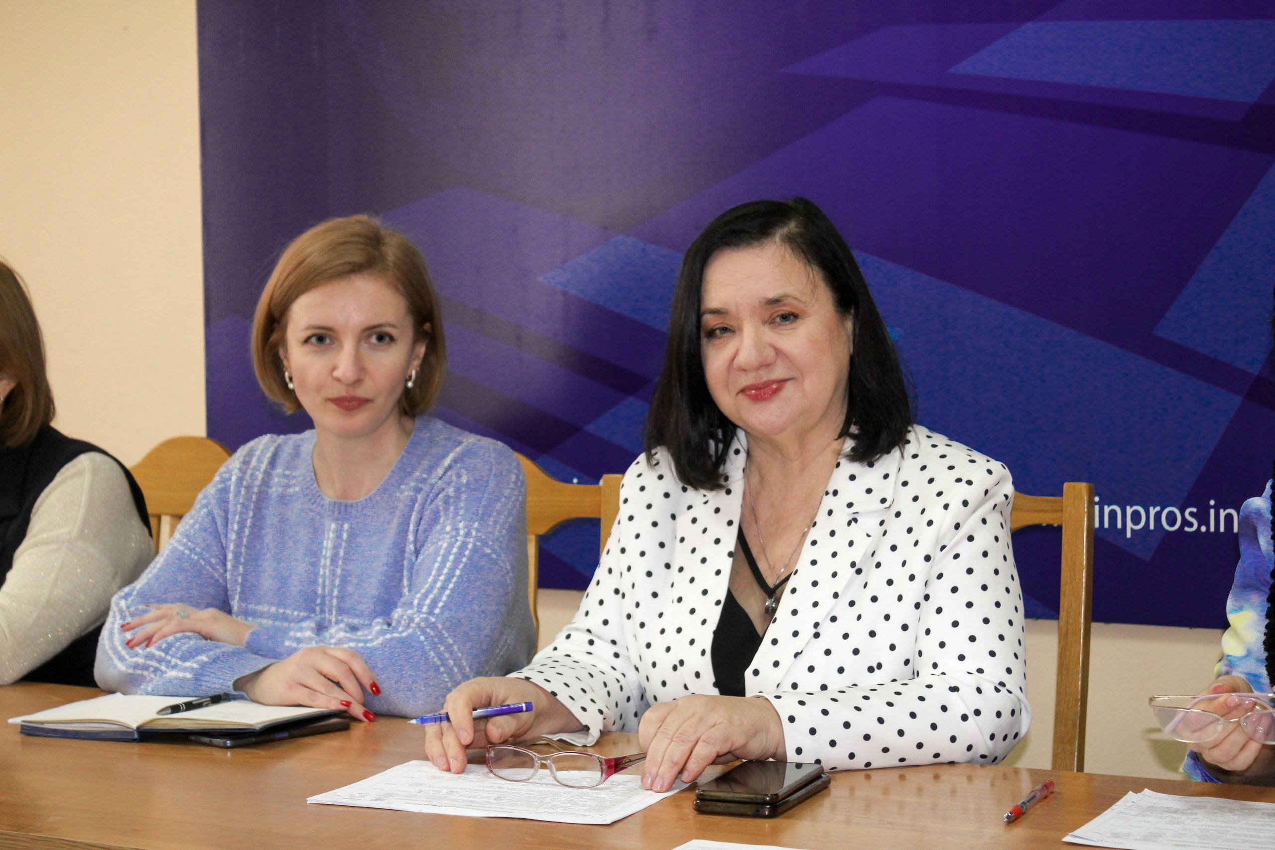 Под председательством министра просвещения Светланы Иванишиной состоялось заседание аттестационной комиссии по присвоению квалификационных категорий Под председательством министра просвещения Светланы Иванишиной состоялось заседание аттестационной комиссии по присвоению квалификационных категорий