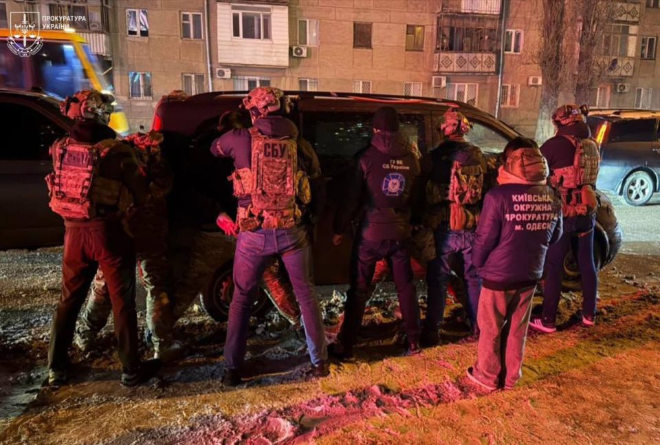 � ������ ���� ��������� � "������������ �������� ���", �������� ������������ � ������ � ���� �� ������ ������ $6000 ������, ����� �� ���������� ��� � ���, � �����������