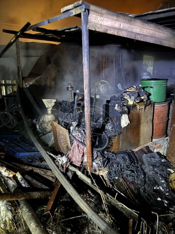 Пожар в Бендерах тушили три расчета