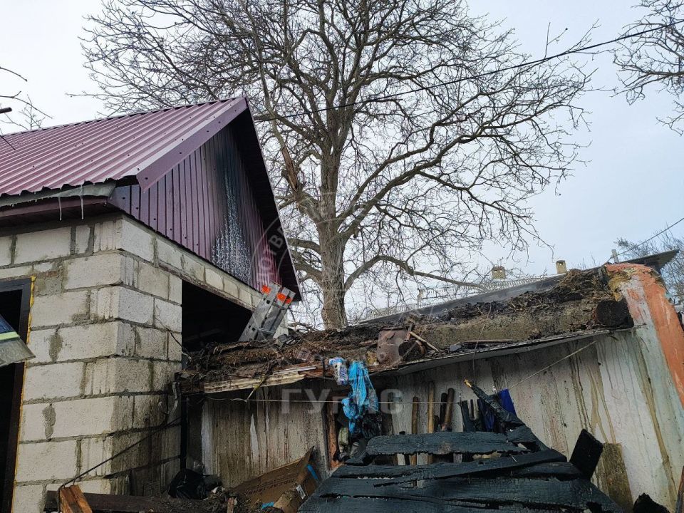 В Бендерах сгорела пристройка