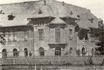 Знай свою историю!. Городская больница, располагавшаяся на пересечении улиц Пушкина и Днестровской (ныне — Кавриаго) в Бендерах