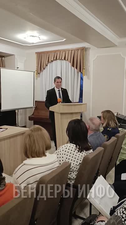 Глава города акцентировал внимание на необходимости вести фиксацию всех инцидентов, в том числе с приложением материалов (фото, видео, пояснения свидетелей), что в дальнейшем позволит корректно разбираться в ситуациях на...