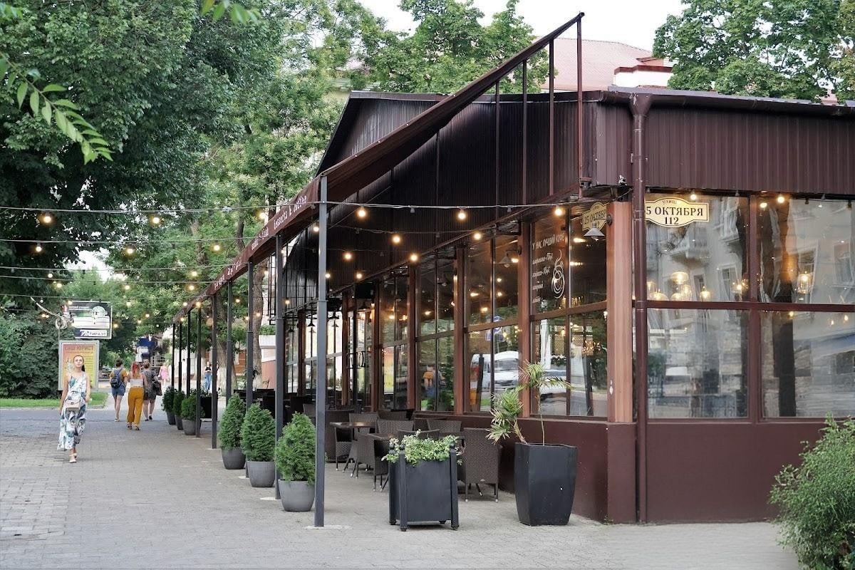 Узнаёте улицу на первом снимке? А на втором? Узнаёте улицу на первом снимке? А на втором?