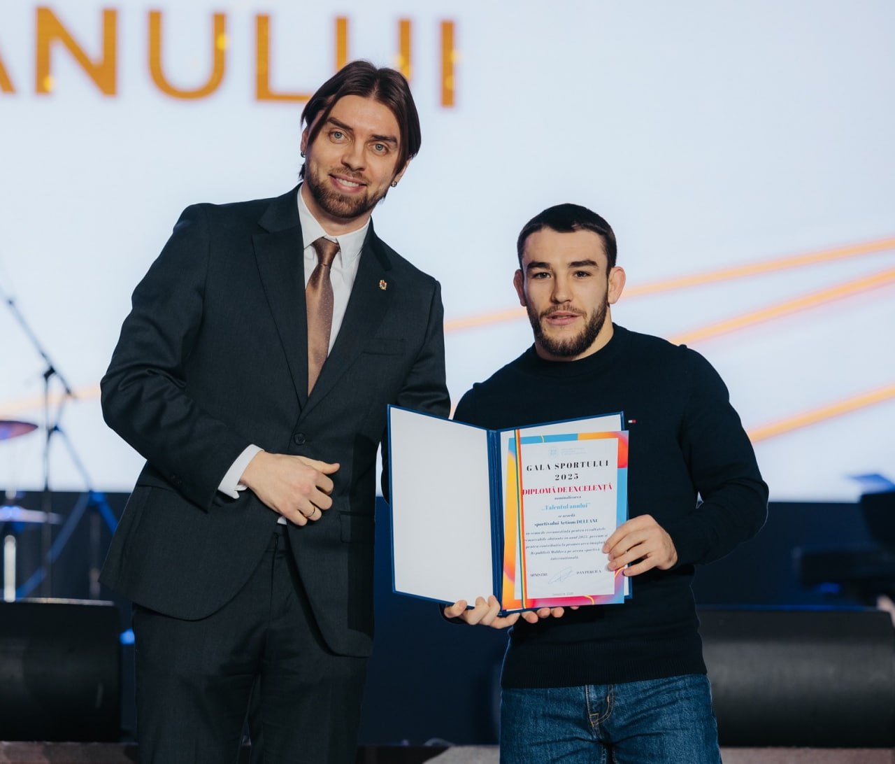 Приднестровские спортсмены награждены почетными дипломами Приднестровские спортсмены награждены почетными дипломами