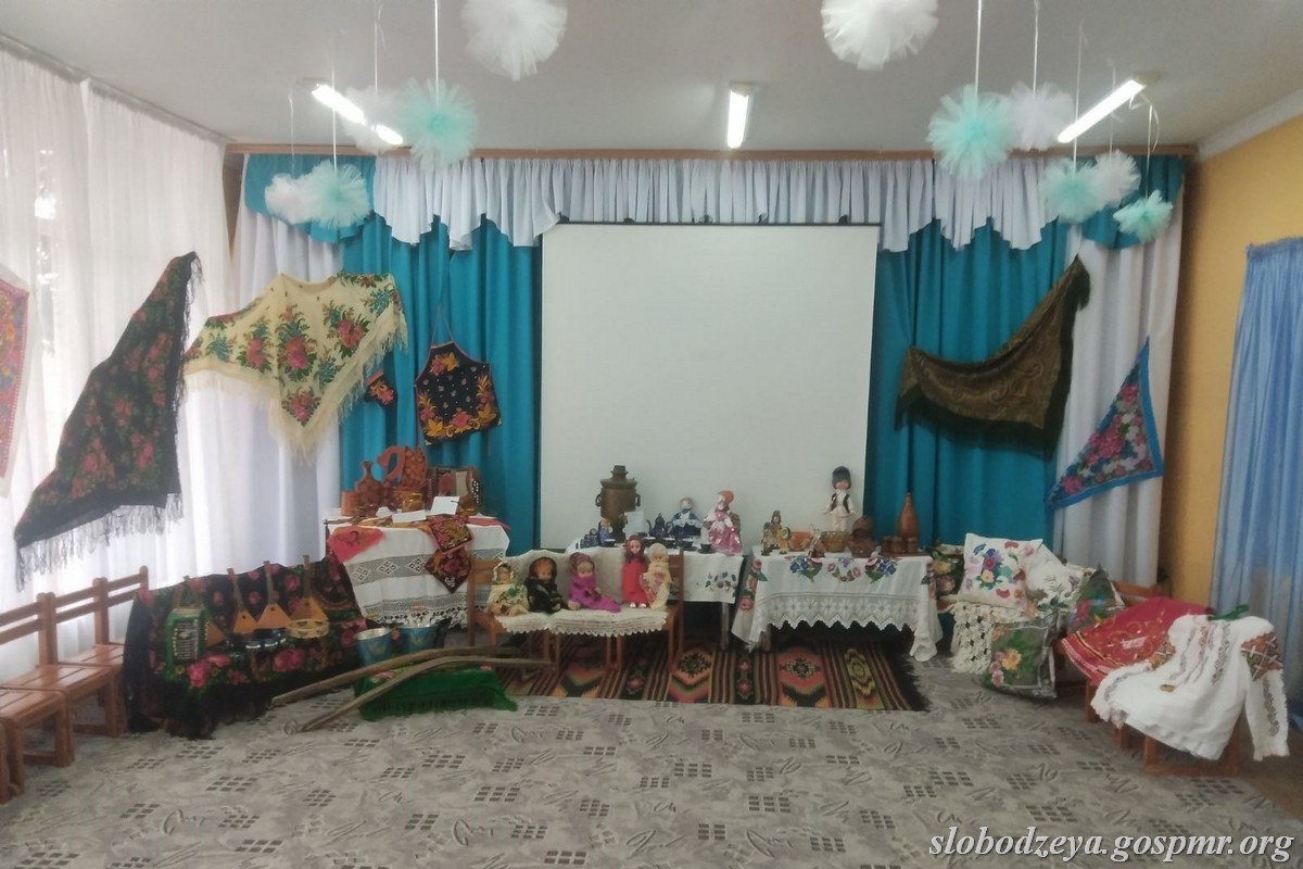 «Масленичный разгуляй» в селе Кицканы «Масленичный разгуляй» в селе Кицканы