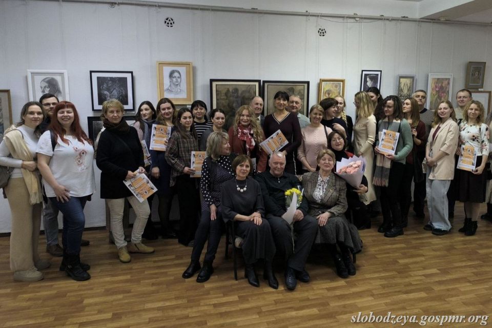 ��������-��������� �������������� ������ ����������� ���� ������ �� �������� � �������