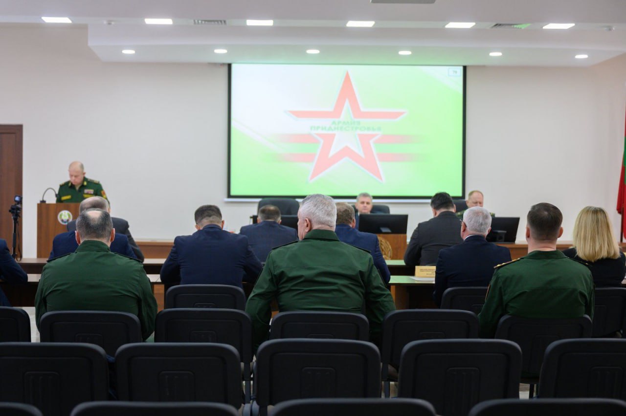 Президент принял участие в заседании Военной коллегии Президент принял участие в заседании Военной коллегии