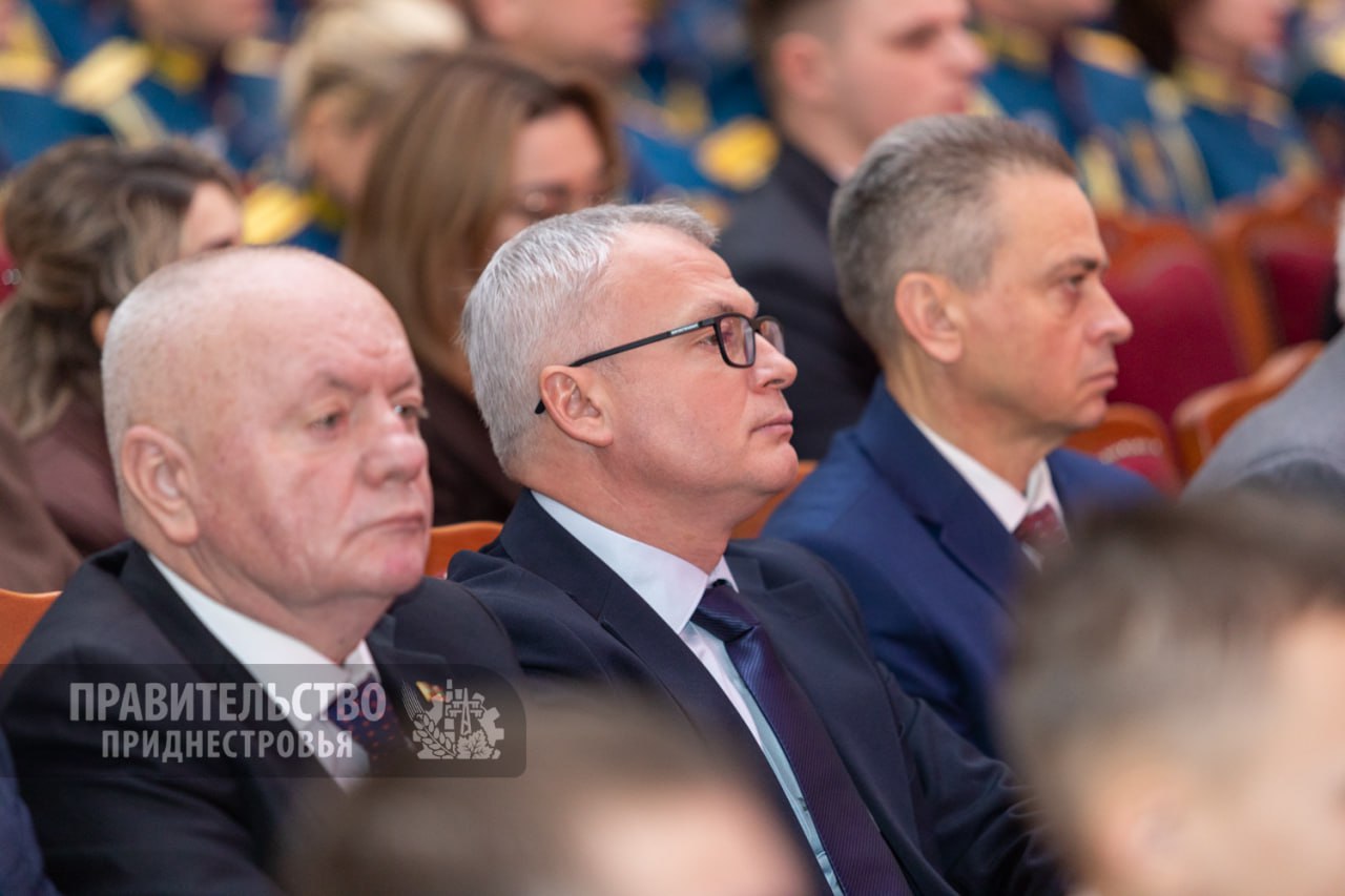 Во Дворце Республики отметили День защитника Отечества Во Дворце Республики отметили День защитника Отечества