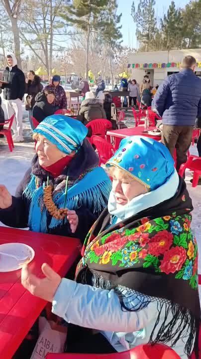 Клуб «Ветеран» сегодня гуляет на Масленице в центре Тирасполя