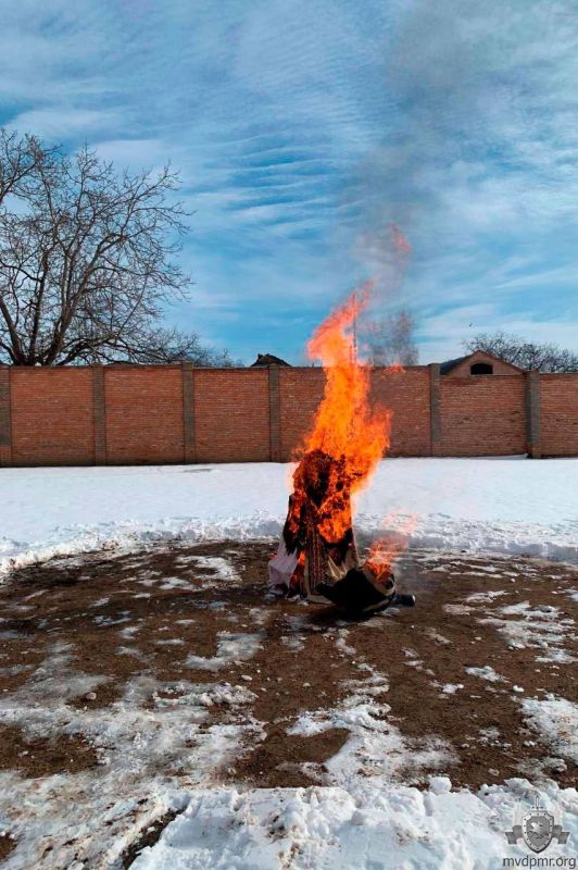 �������� ������ � ����. �������� ��������� ����� ����� ��������� � ��������, ������� � ��������������� ������-�������������� ��������� ����� �.�. ���������