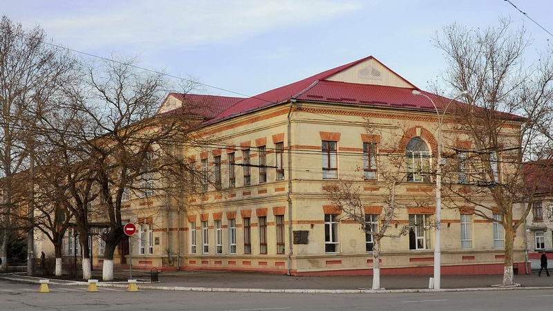 Тираспольской гуманитарно-математической гимназии – 133 года