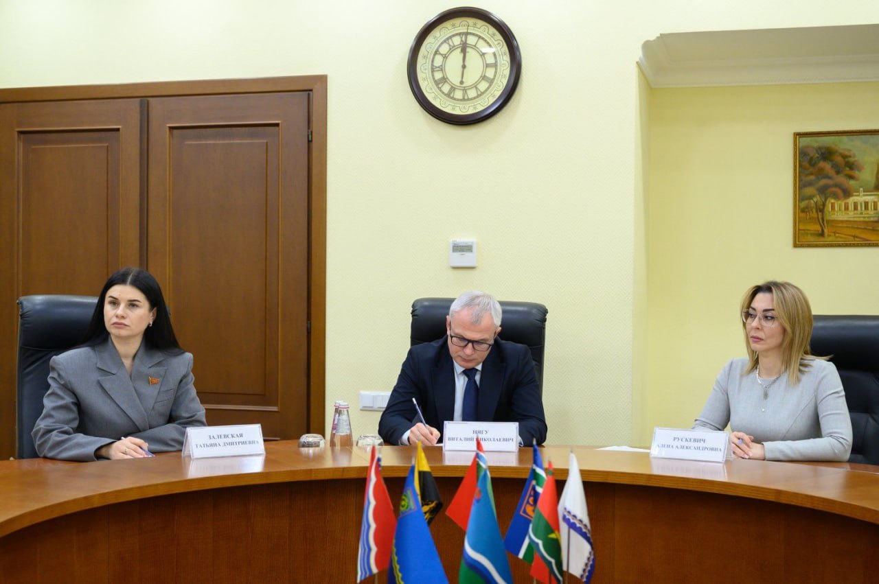 Более 600 социальных объектов отремонтировано и построено за 8 лет действия программы Фонда капвложений Более 600 социальных объектов отремонтировано и построено за 8 лет действия программы Фонда капвложений