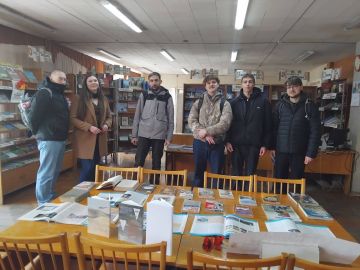 Библиотека - не только центр знаний, но и точка притяжения для гостей из разных уголков мира