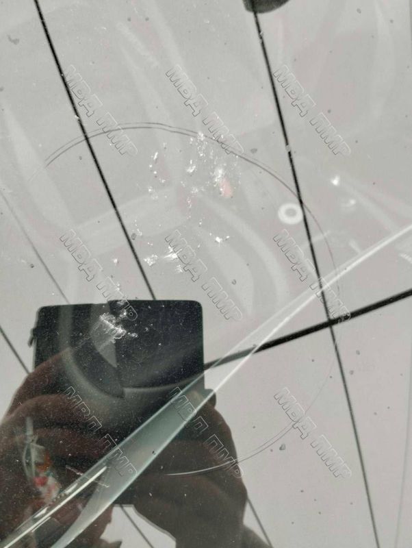 В Рыбнице от путепровода откололась часть перекрытия