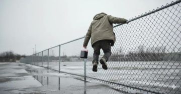 Дубоссарский любитель вина в стиле ниндзя украл баклажку из чужого погреба