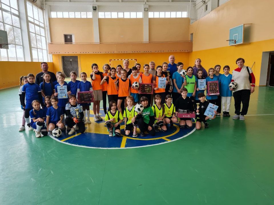 ������� ������� �� ������������ �������� � 1 � ���������� ����������� ������� �����������