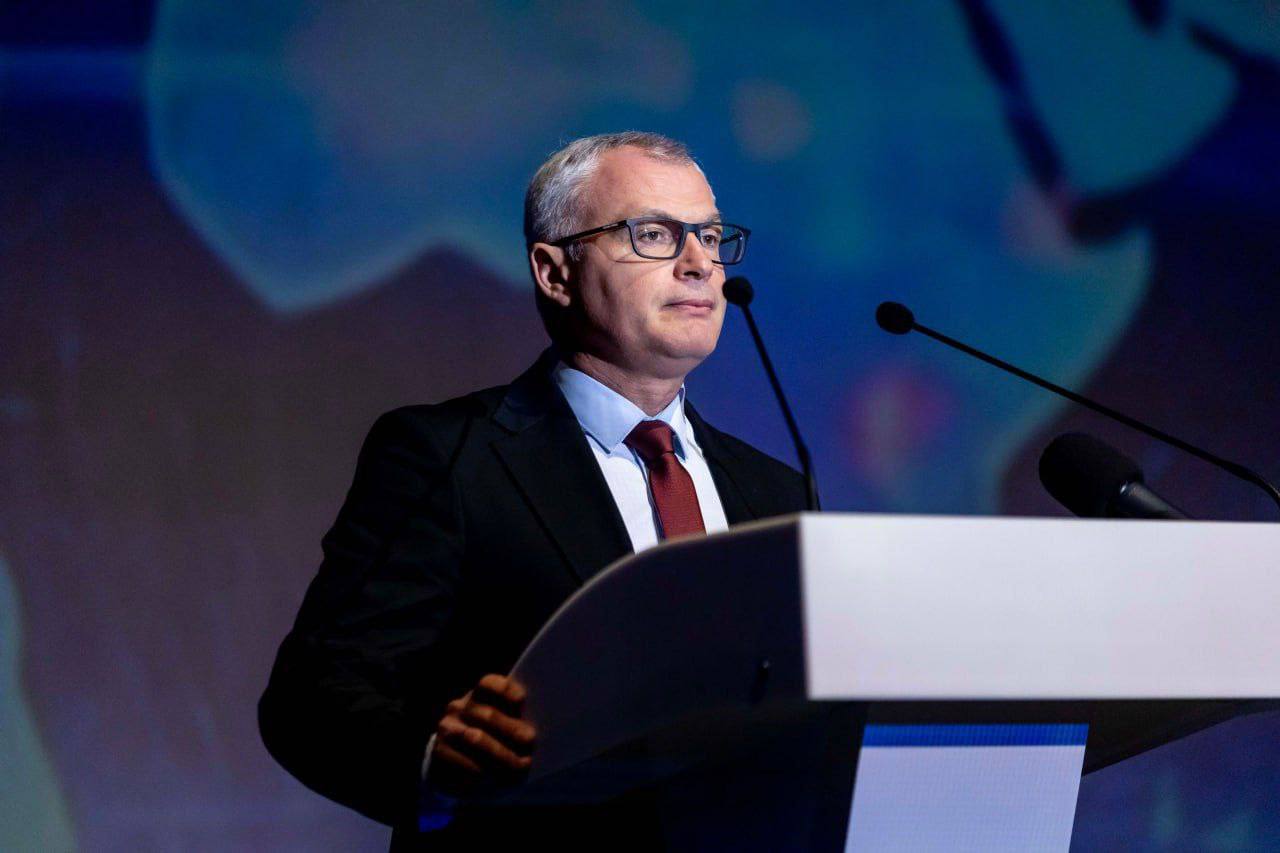 Цифровая эпоха в лицах и эмоциях: самые яркие моменты форума «Технобэк» в фотокадрах Виктора Громова Цифровая эпоха в лицах и эмоциях: самые яркие моменты форума «Технобэк» в фотокадрах Виктора Громова