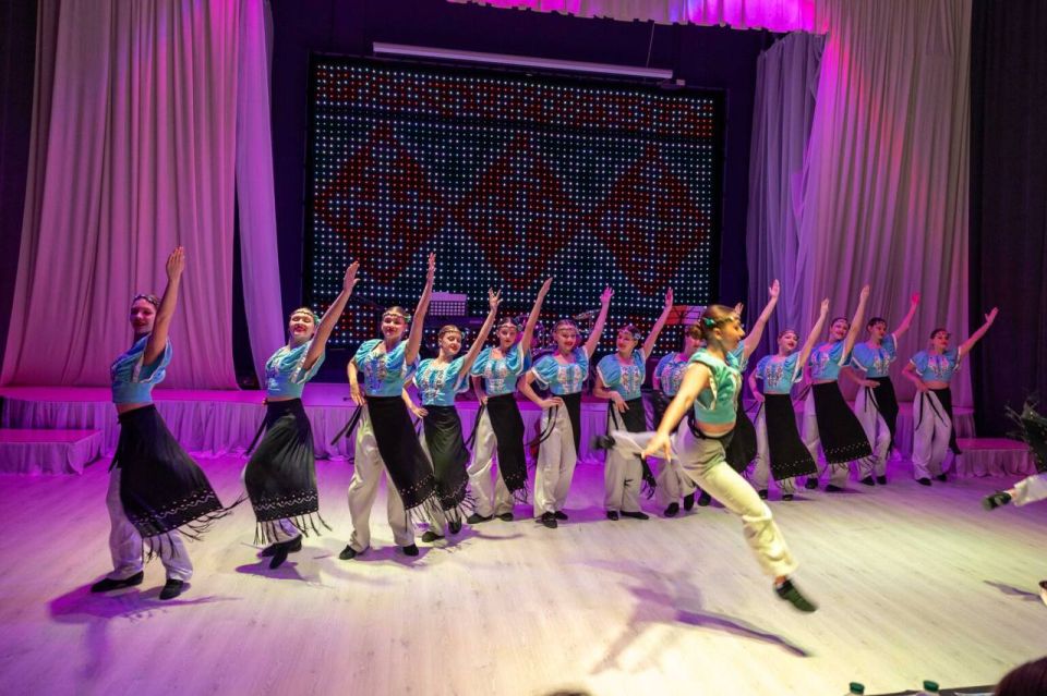 ���������, 10-� ������� ������ � ���������� ����� ������� 23 ������ �� ��������������, �����������, ���������� � ���������