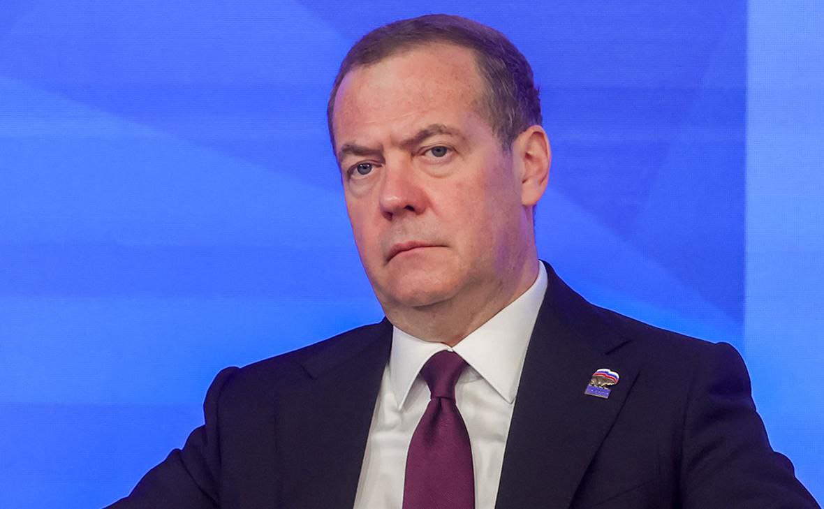 Медведев – об операции Трампа против Ирана: