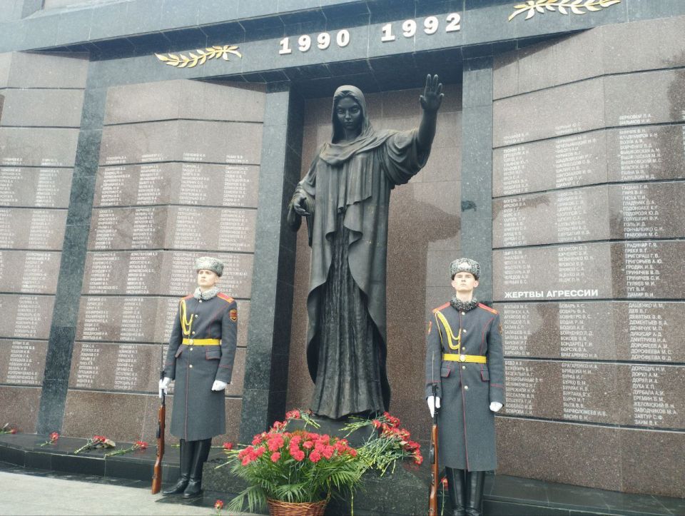 На столичном Мемориале Славы почтили память погибших защитников Приднестровья На столичном Мемориале Славы почтили память погибших защитников Приднестровья