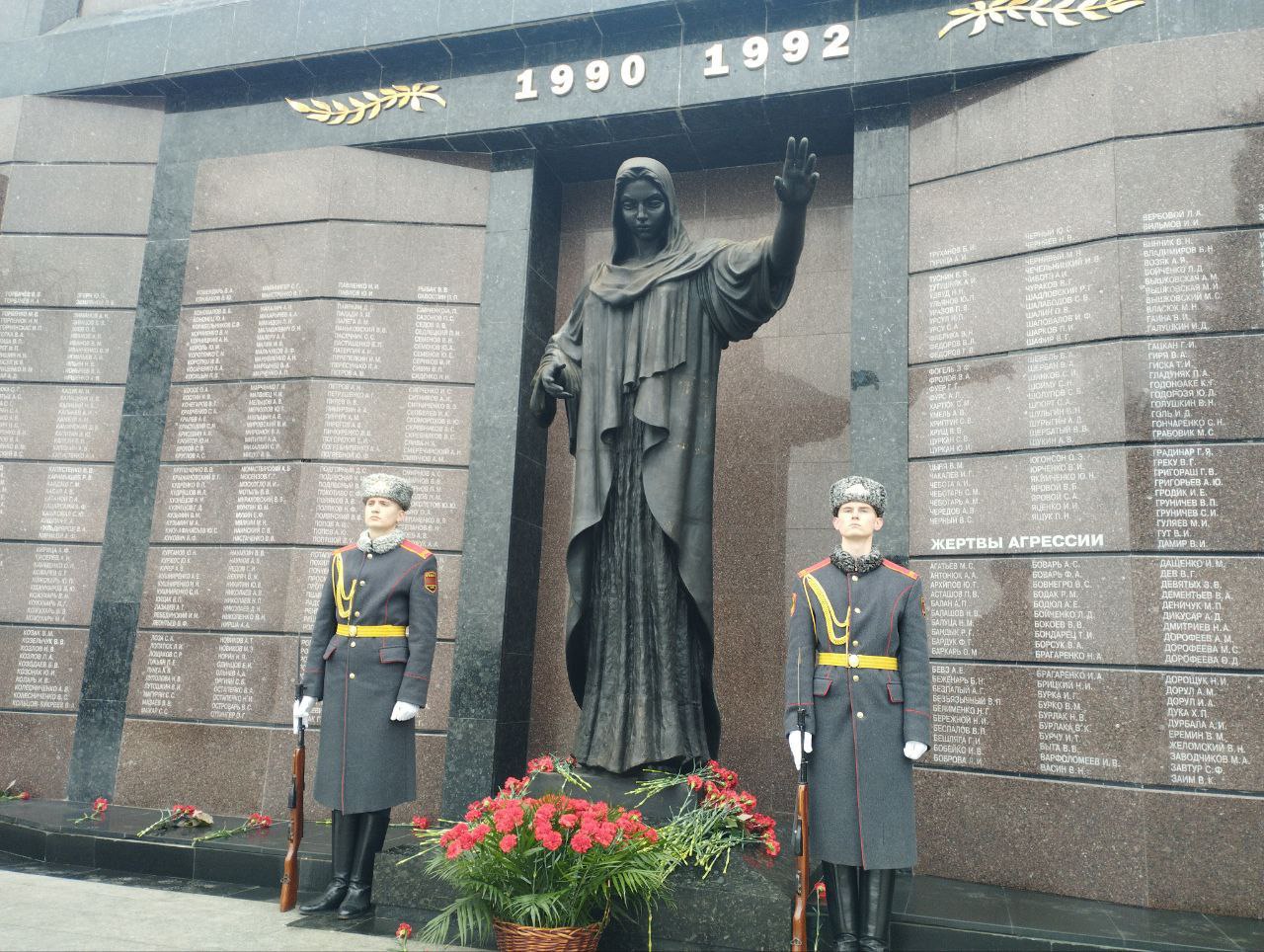 На столичном Мемориале Славы почтили память погибших защитников Приднестровья На столичном Мемориале Славы почтили память погибших защитников Приднестровья