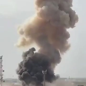 Иран нанес удары минимум по шести военным объектам США на Ближнем Востоке, — NYT