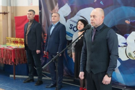 ���������� ���� ����� ����� �������� ��������������� ������ �� ����� � ����� ��� ��������� ��������� � 35-����� ���������� ��� ���