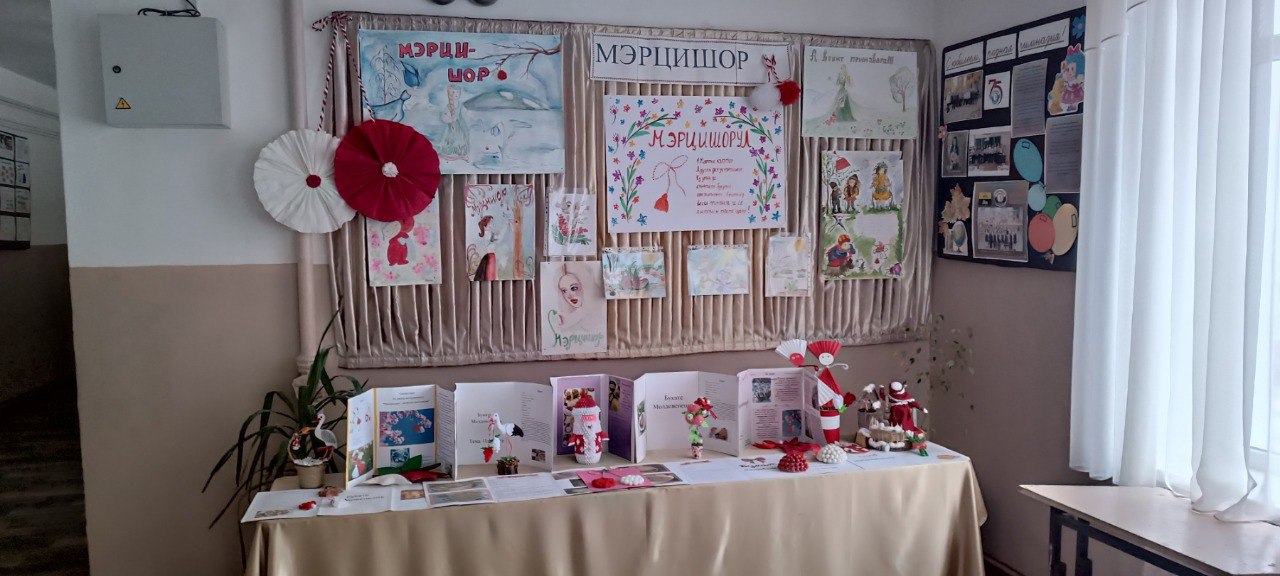 Встречаем весну вместе!. В Бендерской гимназии №1 стартовала ежегодная весенняя неделя «Мэрцишор-2026» – праздник обновления, красоты и мастерства! Это особенное время, когда вся школа объединяется, чтобы радоваться приходу... Встречаем весну вместе!. В Бендерской гимназии №1 стартовала ежегодная весенняя неделя «Мэрцишор-2026» – праздник обновления, красоты и мастерства! Это особенное время, когда вся школа объединяется, чтобы радоваться приходу...