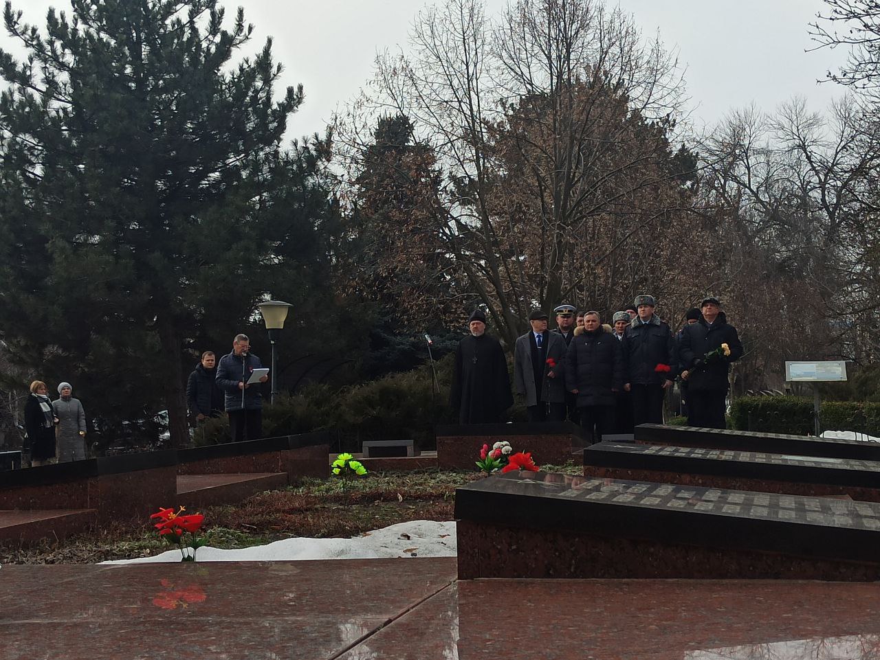 В Дубоссарах проходит траурный митинг, посвященный трагическим событиям 2 марта 1992 года В Дубоссарах проходит траурный митинг, посвященный трагическим событиям 2 марта 1992 года