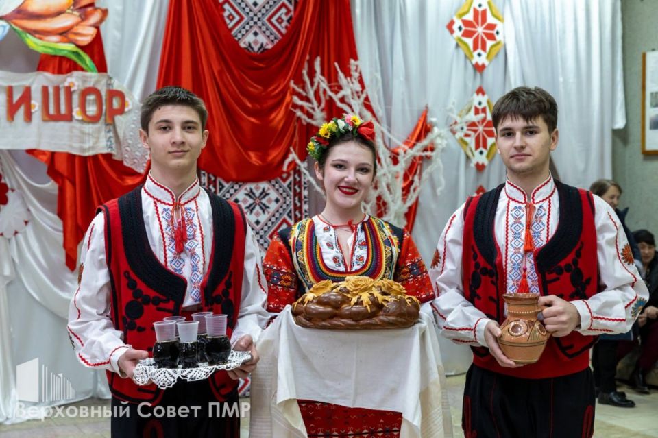 В Парканах состоялась торжественная церемония награждения призёров международного конкурса «Вместе в XXI веке» В Парканах состоялась торжественная церемония награждения призёров международного конкурса «Вместе в XXI веке»