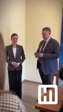 Восстановление связей между Приднестровским госуниверситетом и американскими вузами – главная тема встречи руководства ПГУ с делегацией посольства США